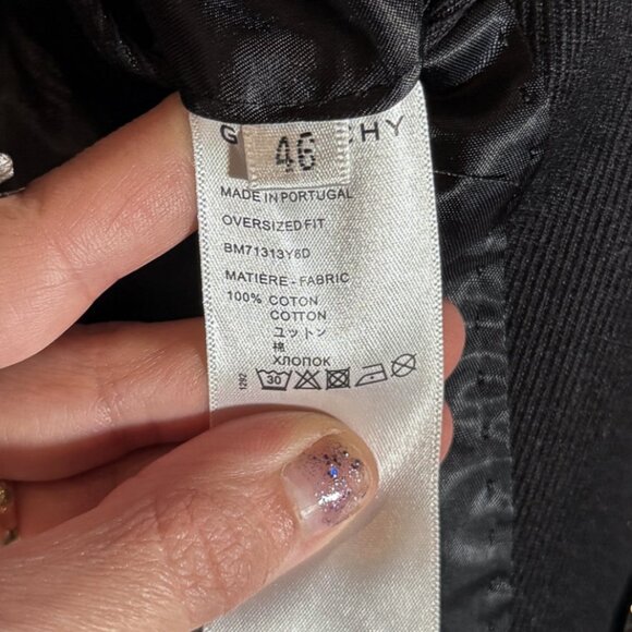 Givenchy Black U-Lock Oversized Blazer - Picture 10 of 12